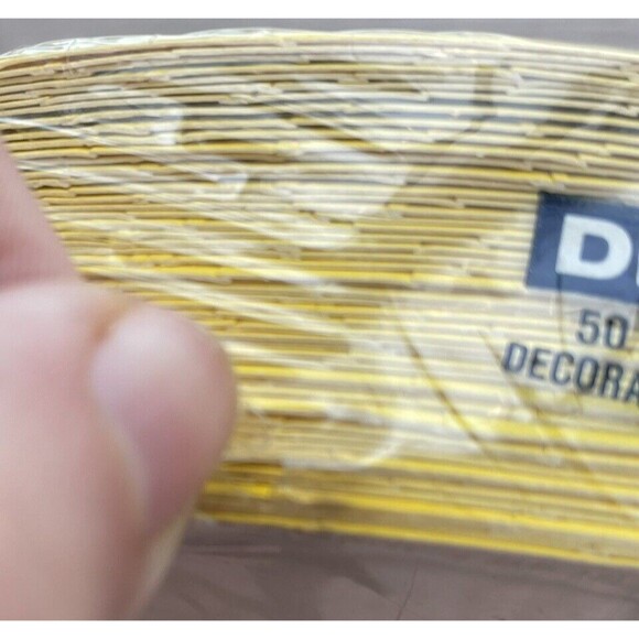 Vintage Dixie Floral 9 Inch Cut Resistant Paper Plates Sealed 50 Plates - Picture 5 of 5